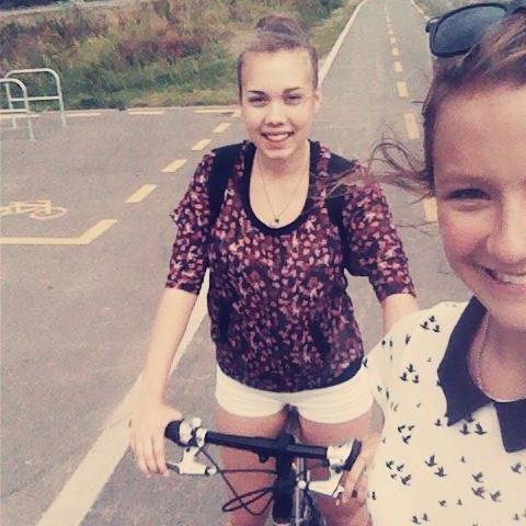I FOLLOW YOU, JUST ASK! xox
o
Hey, smile!ツ |#Directioner|#Janoskianator|#MileyCyrus|#TMills|#hungarian||