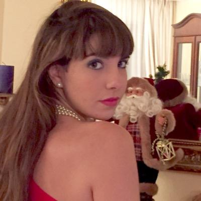Valleinclanesa's profile picture. Siempre tejiendo sueños. Psicóloga - Medicina UMA. Profesional de piano.