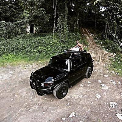 AlbertoElevo's profile picture. 