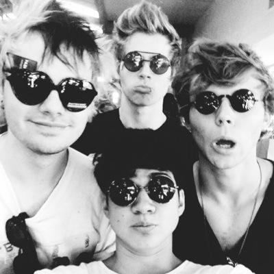 ❤️ Real bands save fans, real fans save bands. - M.G.C. ❤️