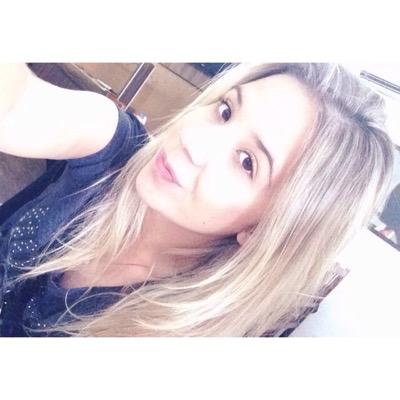 porra n fode cara.