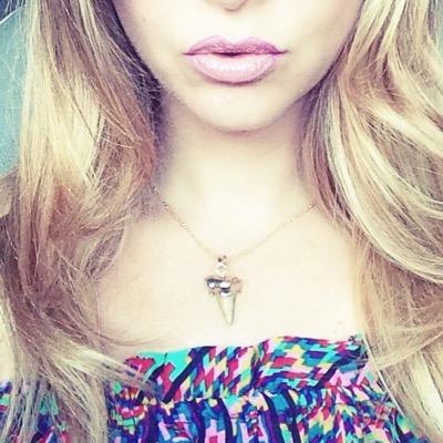 Candy Rockz Custom Jewelry Line Specializing in only natural, Semi- Precious stones, and Swarovski. Orders~Inquiries~Wholesale info@candyrockz.com