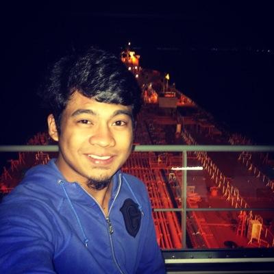 Azhar Nizam Ab Razak -Akademi Laut Malaysia -Amarica Eagle Tankers Can follow me on Instagram too ? :)
Instagram :azharnizam
http://t.co/iMbfjLQ7yp