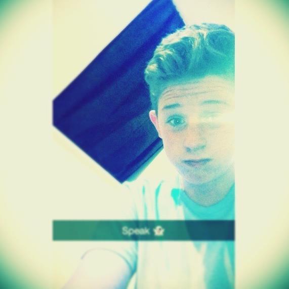 Yo Guys WhosBiizy Here !