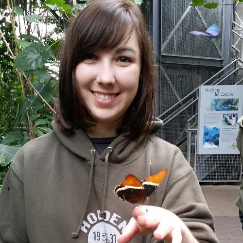 Studying #WildlifeEcology and #DigitalMedia. My passions are Natural History Museums #NHM, #Herpetology, and #HorsebackRiding.