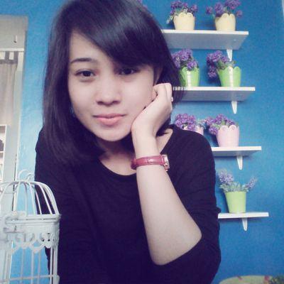 @andinii__ | Eat well, Dress well | الله |♡MOM | Sag♐ | Black&White, Monochrome, and Vintage fashion lover |