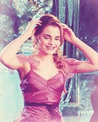 Gryffindor/ HP fan/ tfios/ tvd/demi...