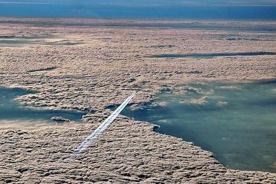 Teacher pilot ٠٠•••●