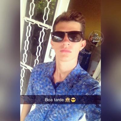 19 anos ✌️ Snap gerson19 Instagram gerson19_ Segue-lá ..