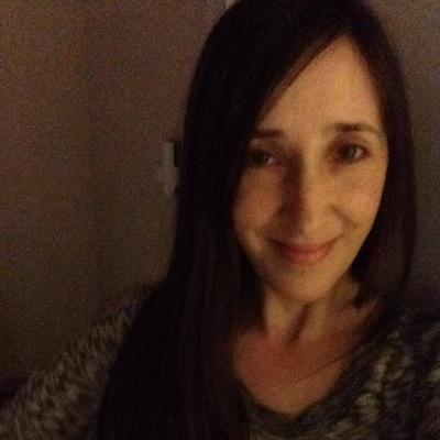 andreahutch79's profile picture. :)