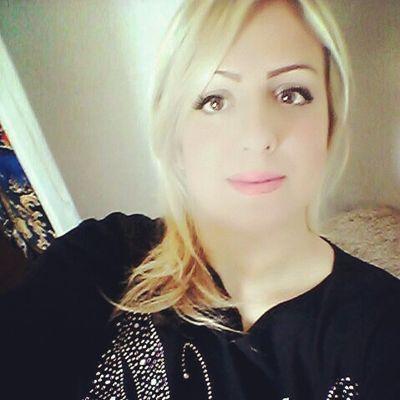 1faab2b12987450's profile picture. 