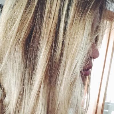 SaraBrambilla_'s profile picture. Who speaks little has eyes that make a terrible noise