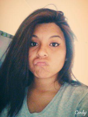 BelyT16's profile picture. 