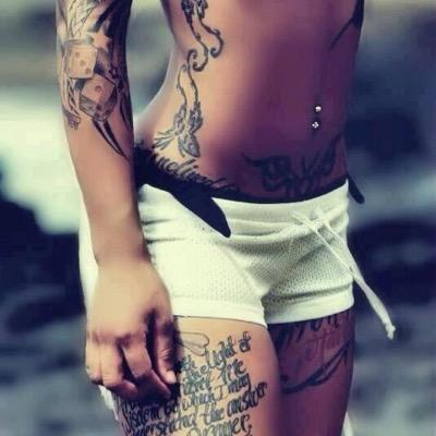 Im the one your mom decided wasnt a princess & labeled me the queen instead. boobs & beards ✌️ • oh yeah & i have tattoos