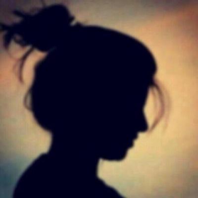 في ضجيج الذكرياات يعيش قلبي اليتيم
