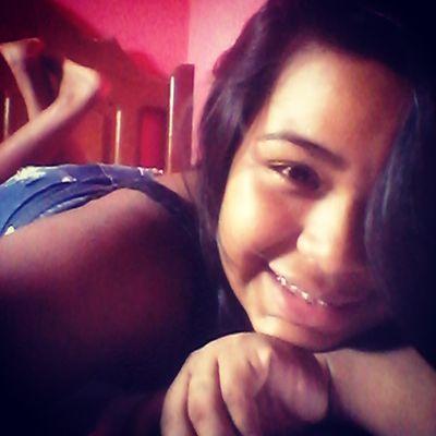 Basta um sorriso e o dia vira noite