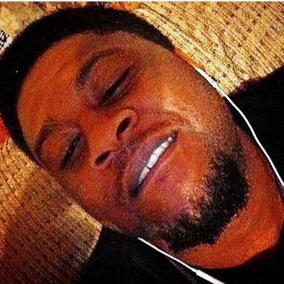 og_loe's profile picture. We been trying to get money since we knew what money was. Dont let money change you but change the way you look at the world. - OG LOE-