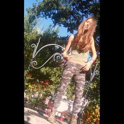 Contigo siempre con lo que nadie nunca. 
Madrid, Pozuelo ||ADSP||.JDOM.|| Baloncesto como forma de vida. ||  RRPP de New Garamond || Instagram: natigg00