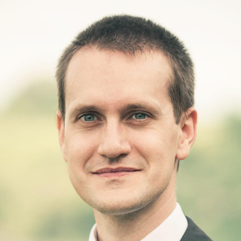 PeterKnut's profile picture. Developer of mobile applications and games. Founder of @pematon and @ClayburgerGames.