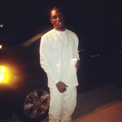 Neva groovxN Neva movxN alway strollxN cuz a nigga RxChRollxN NH60s #flycrippin ♿️ 4rm Slauson Ave Ca 2 SawfWest of the K