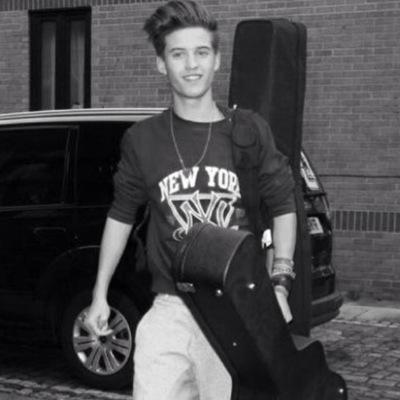 we don't need anything because we have pizza and a fan acc bYE :)) 
1/1