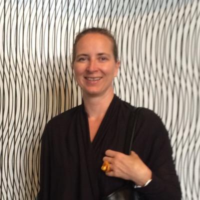permanent expat, global vagabond, change junkie, leadership coach, intercultural trainer, mother of three & utterly curious