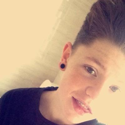 Get @snapchat let's make the world a better place spread the love and positivity♛
snapchat is alex-6000