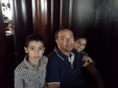 اهلا بكل بنی ادم