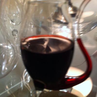 anactivemind's profile picture. Math and Neuroscience nerd, Lover of fine beverages - superb coffee, craft beer, port and cognac.
