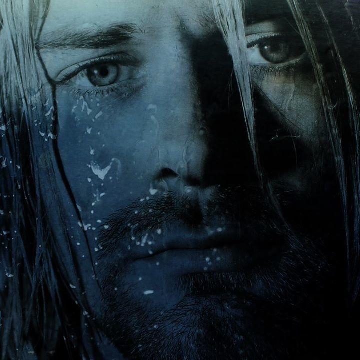 SOAKED IN BLEACH reveals the events behind Kurt Cobain's death as seen through the eyes of Tom Grant, the private investigator hired by Courtney Love.