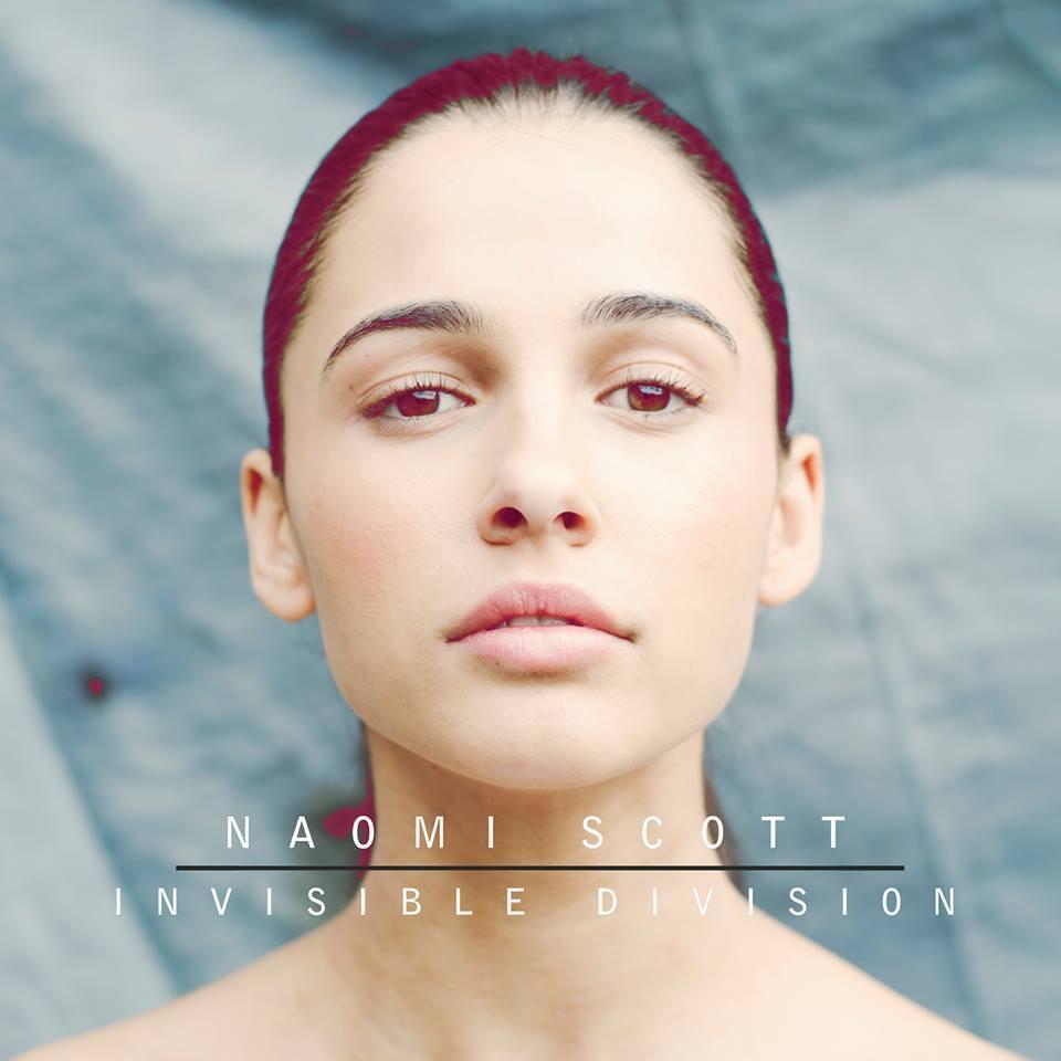 Primer Fans Club De Naomi Scott Paraguay!