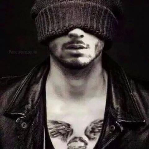 Vamos trazer a 1D pra Cwb pq sim u.u #1DComeToCuritibaOTRAT Criadores:@gabbydozayn @maseinguilherme