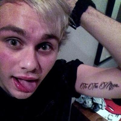 I'm kinda gay but straight when it comes to Michael