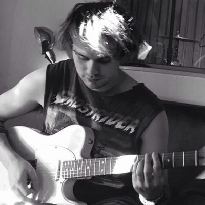 BioOansns's profile picture. follow @BRlGHTMOON please!! :DD