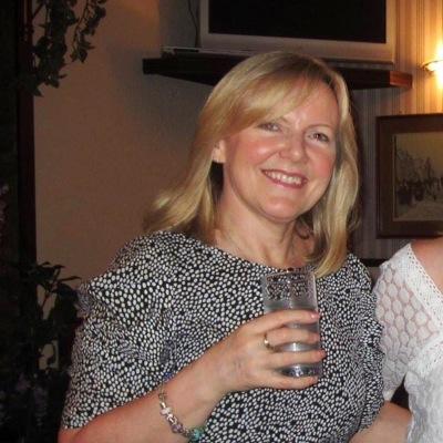 Mum of four, grandmother of three sweethearts, Health Visitor, Practice Teacher MSc:.... Follow your heart and dreams 😘