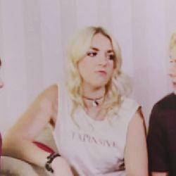 free follow from @rydelxlaura bc ilysm