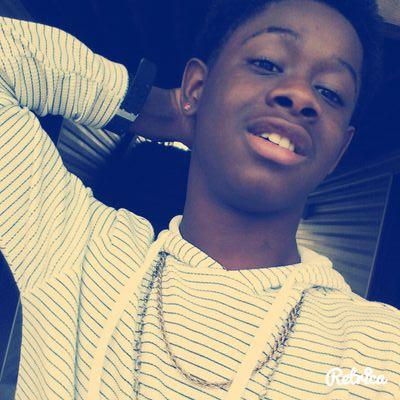 ⛪God come first⛪
R.I.H~T.DM
Trust none