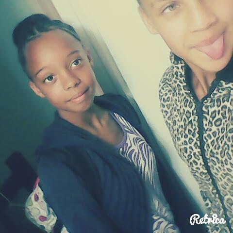 αм вαєℓєѕѕ fα ℓιfє...вυт мυѕι¢ ωιℓℓ кєєρ му нєαят ѕσωи тσ ριє¢єѕ