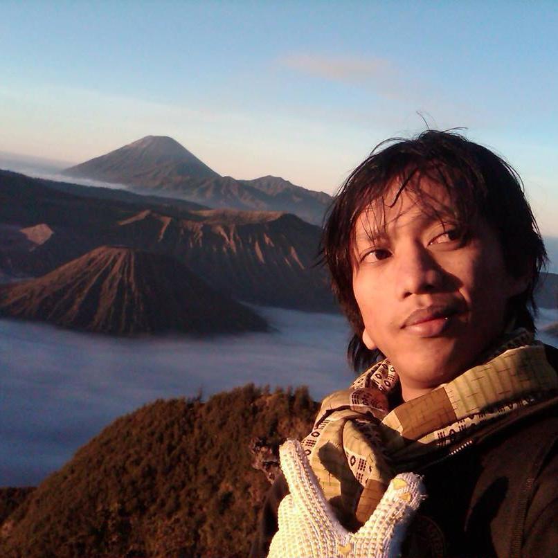 AKU hanyalah makhluk SEDERHANA yang diciptakan TUHAN untuk belajar bagaimana menghargai KEHIDUPAN