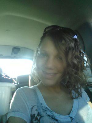 MandaPanda7584's profile picture. 