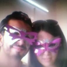 heni_lopy's profile picture. 