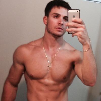 mb_ley34's profile picture. san diego ✈️ ohio