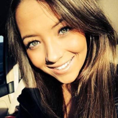 CarrierCoralee's profile picture. Executive Assistant for the team at FlexDealer! #motivation #peace #love #happiness!! Tattooed business woman #diva