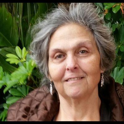 Kind Hearted, Honest, Lifelong Animal Lover, incl. Birds & Reptiles. Like Painting, Drawing & Making Jewelry when Inspired. Taking photos of Clouds, Pets, Bugs.