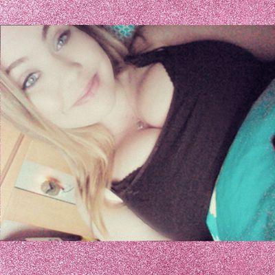 fuckin shit up since 96 bish thuglife;druglife. trappin & keeping it trillllllllll. doing bad things with bad boys & keepin it real