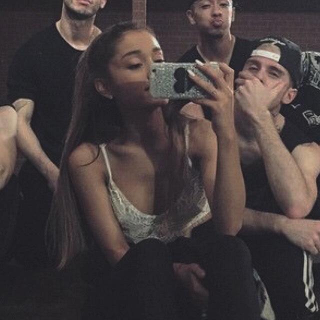 grandejheneaiko's profile picture. free follow from @GRANDEBLE