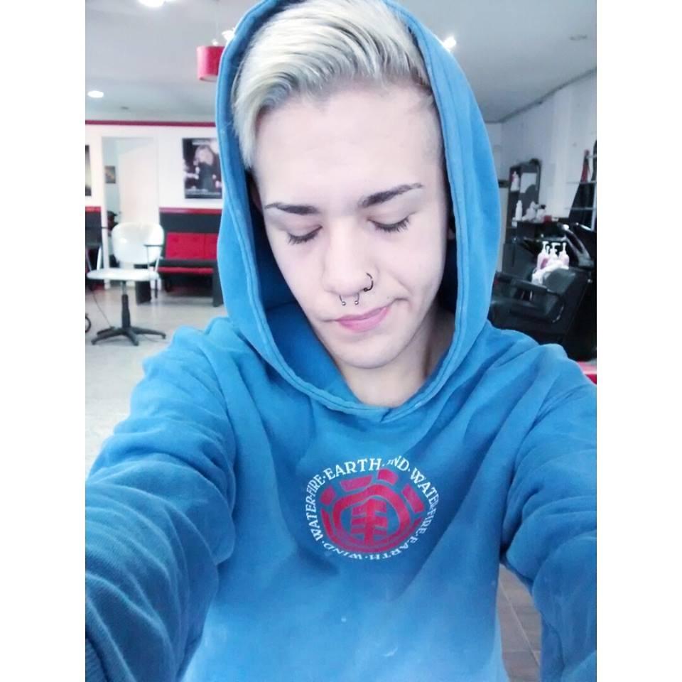 Chamas. Desde Habbo para twitter. Los amo