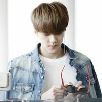 덮쳐보니세훈인데여♡ (@ticketsm) 's Twitter Profile