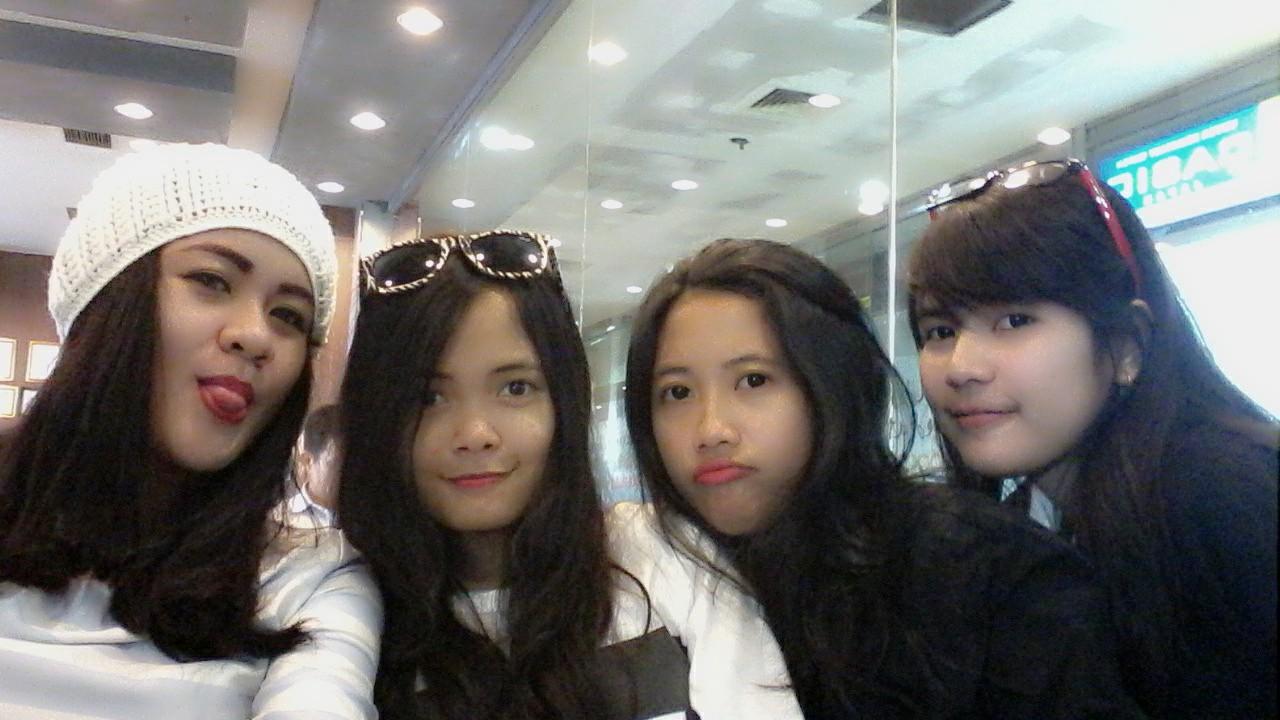 ClaraDwb's profile picture. Ibukayah malaikatkuuuuu:*14 oktober 1997