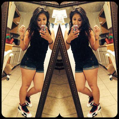 Mayra E.  ❤️